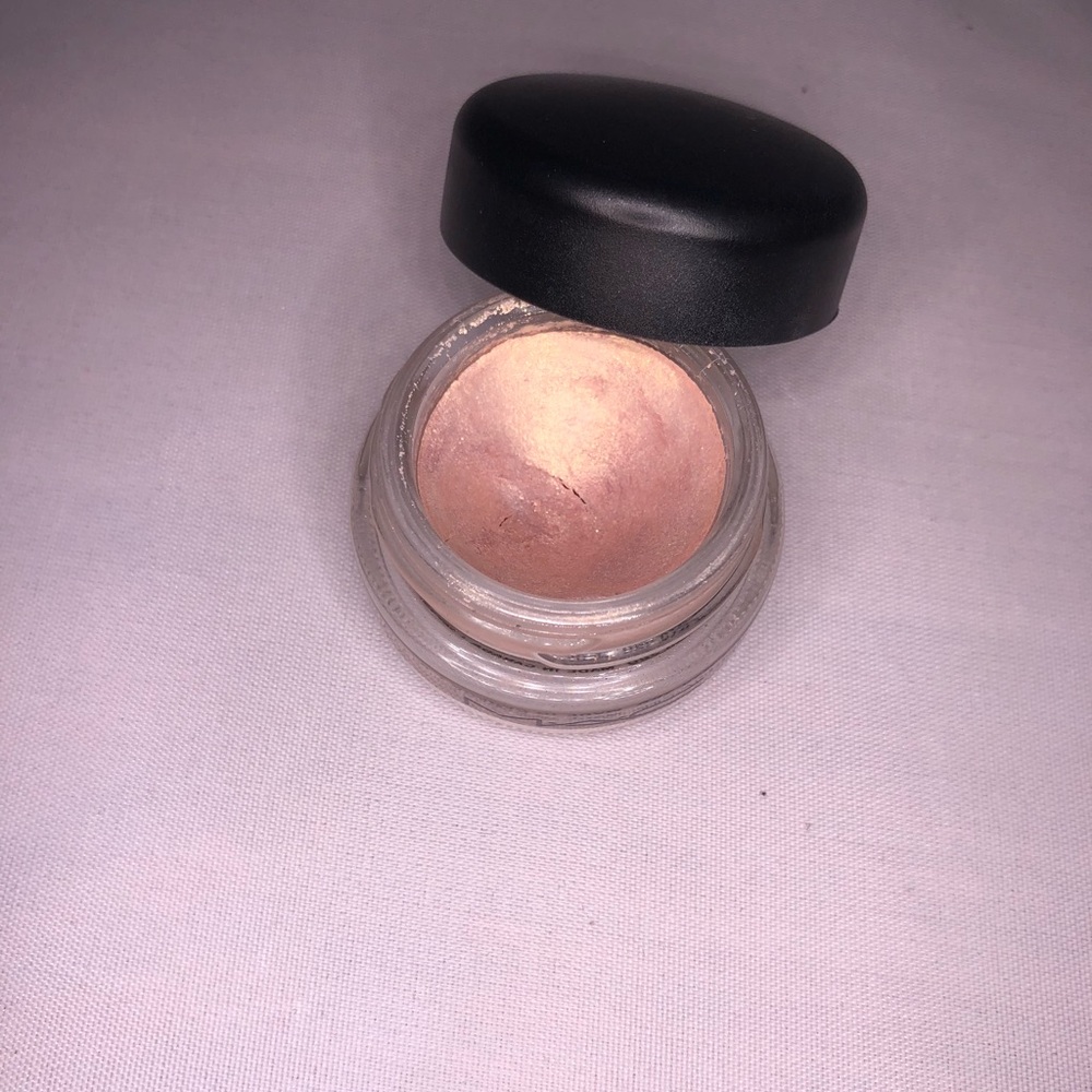 Mac paint pot